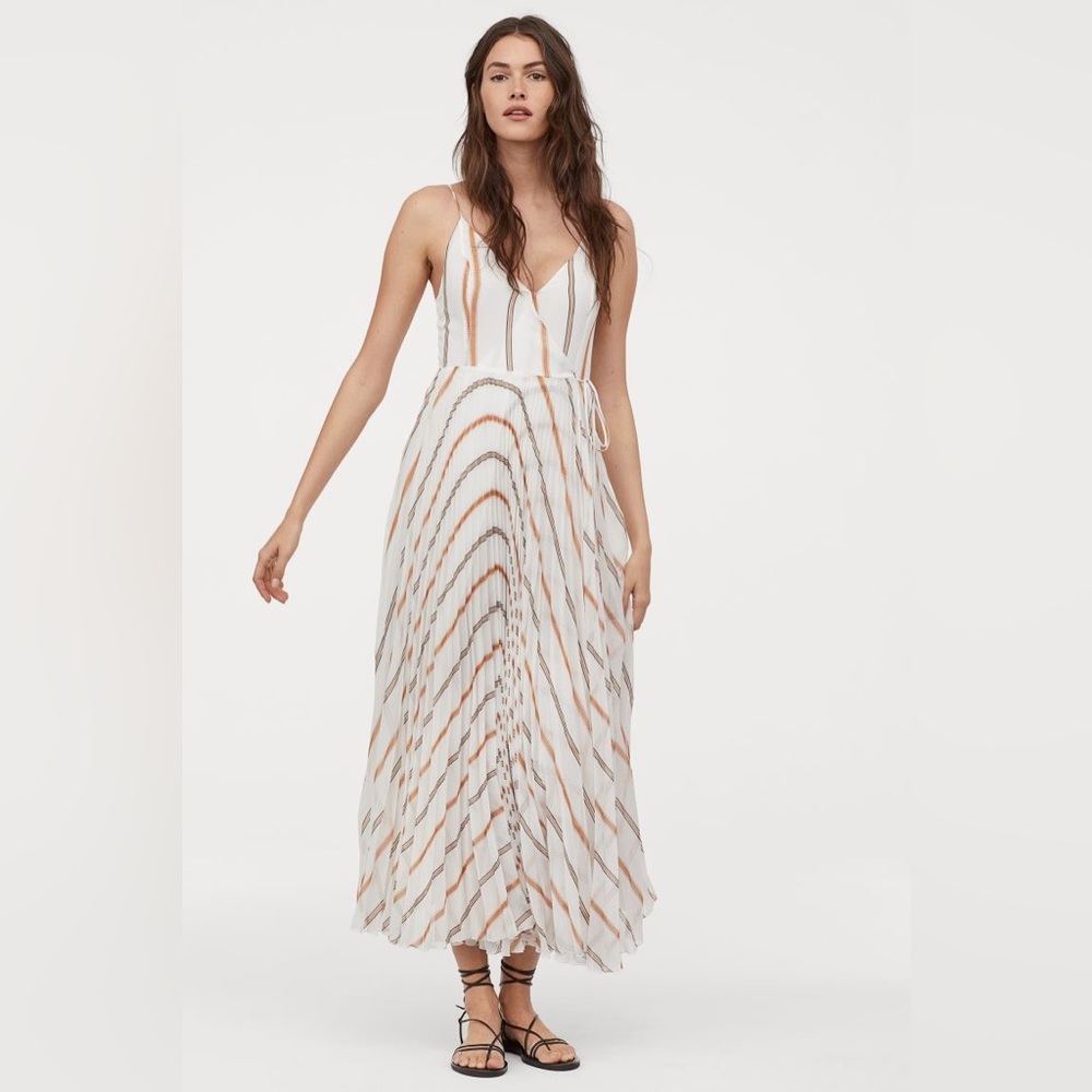 NEW H&M Pleated Wrap Dress